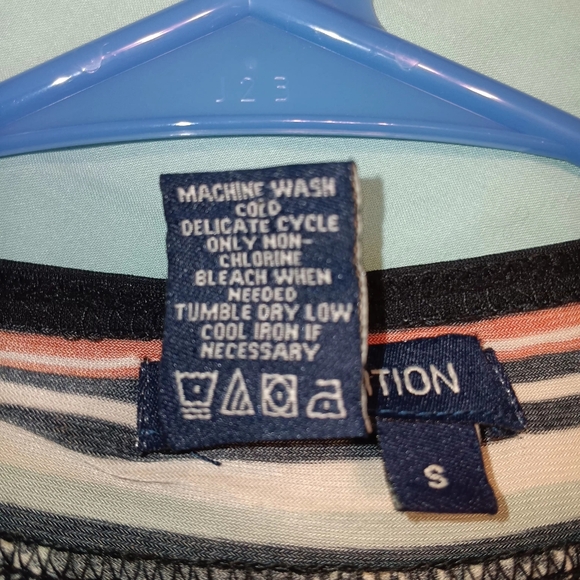 Max Edition Black & Cream Deep V-Neck Summer Dress - Picture 7 of 13